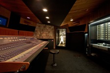 Mountain Studios Montreux: Mixing Room