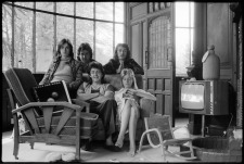 Press photo: ©1976 Paul McCartney/ Photographer: Linda McCartney